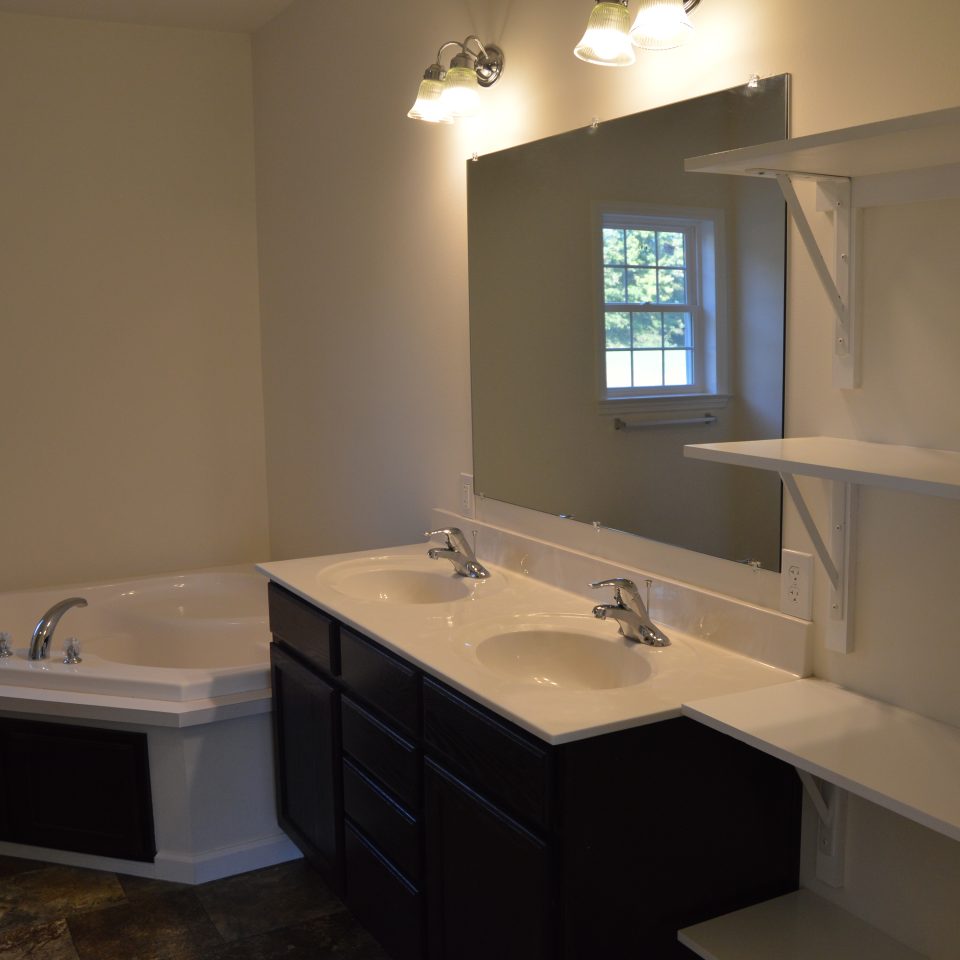 New Hampshire Style Home Bathroom