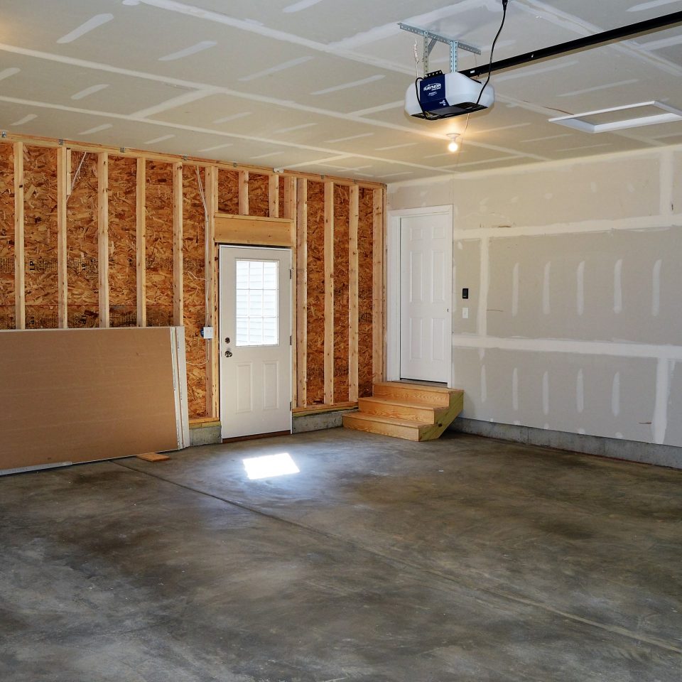 Pennsylvania Style Home Garage